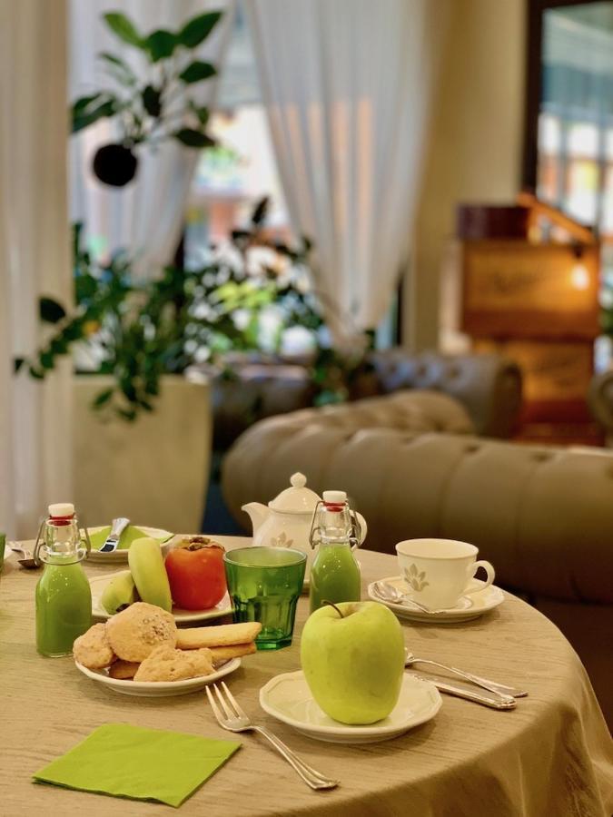 Hotel Brescia Boario Terme Eksteriør bilde